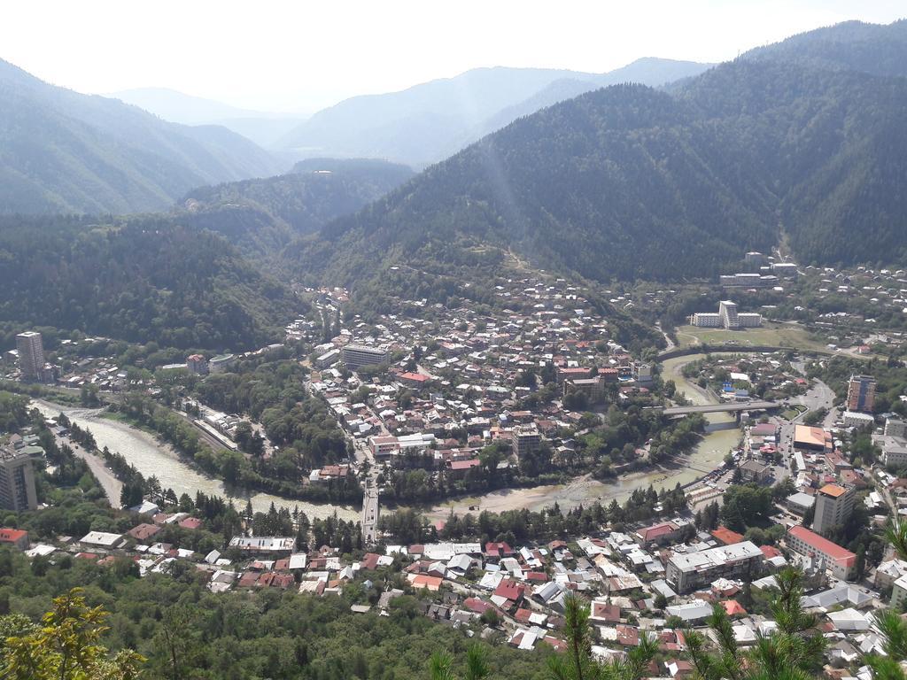 Rachvela'S Guest House Borjomi Esterno foto