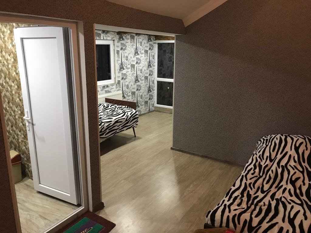 Rachvela'S Guest House Borjomi Esterno foto